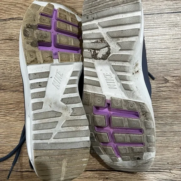 Nike Women's Athletic Shoes - Black and Purple - Picture 4 of 6